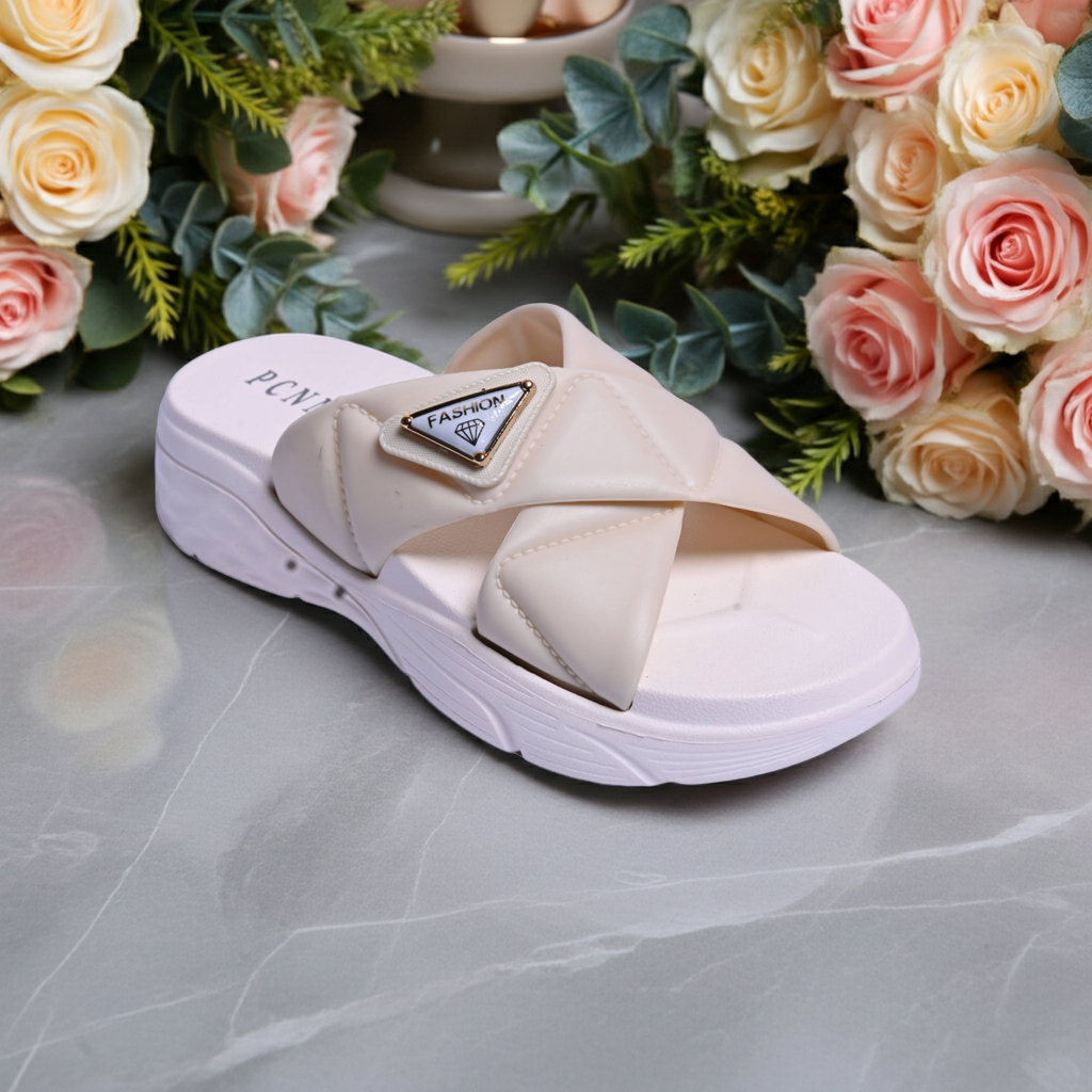 Cross Tangling Slipper | Women Slipper - Pakchinapcnn